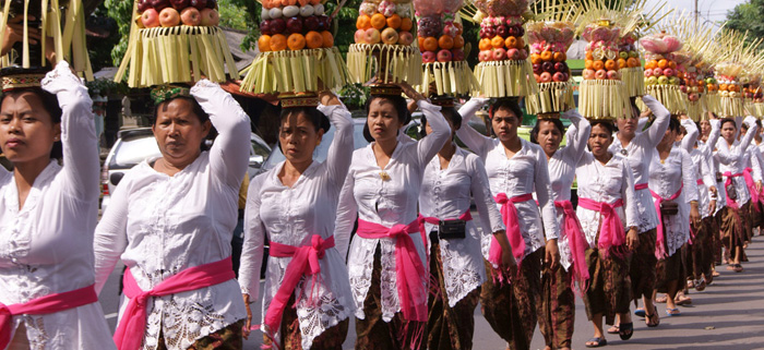فرهنگ و مردم بالی